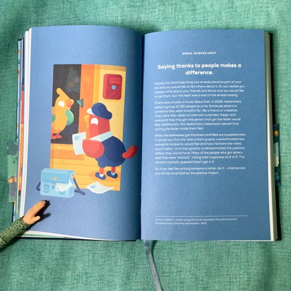 Kurzgesagt Gratitude Journal new - Picture 12 of 15